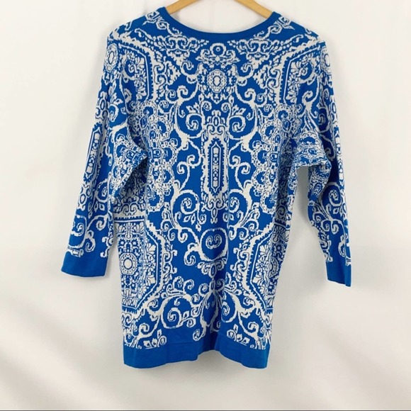 Isaac Mizrahi Live Blue and White Sweater Cardigan - Picture 6 of 7